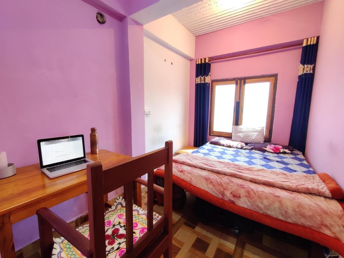 Bhanu Homestay, Kasar Devi Almora Bagian luar foto